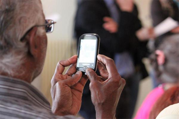 Seniors prendre de meilleures photos avec votre smartphone